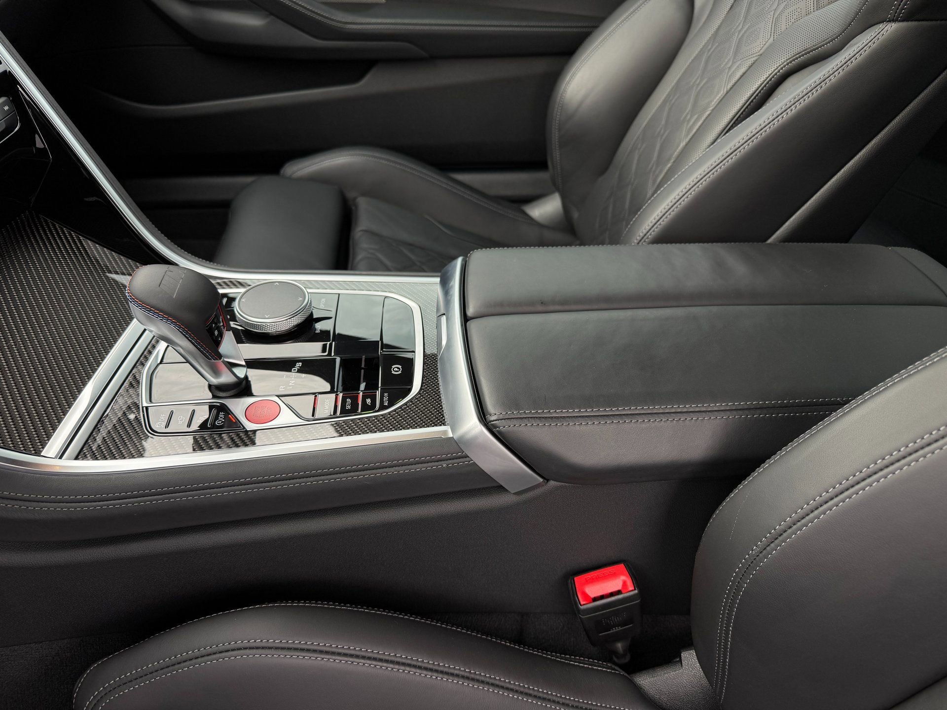 Used 2024 BMW M8 Competition image 58