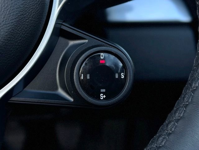 Used 2024 Porsche 718 Boxster RWD image 15