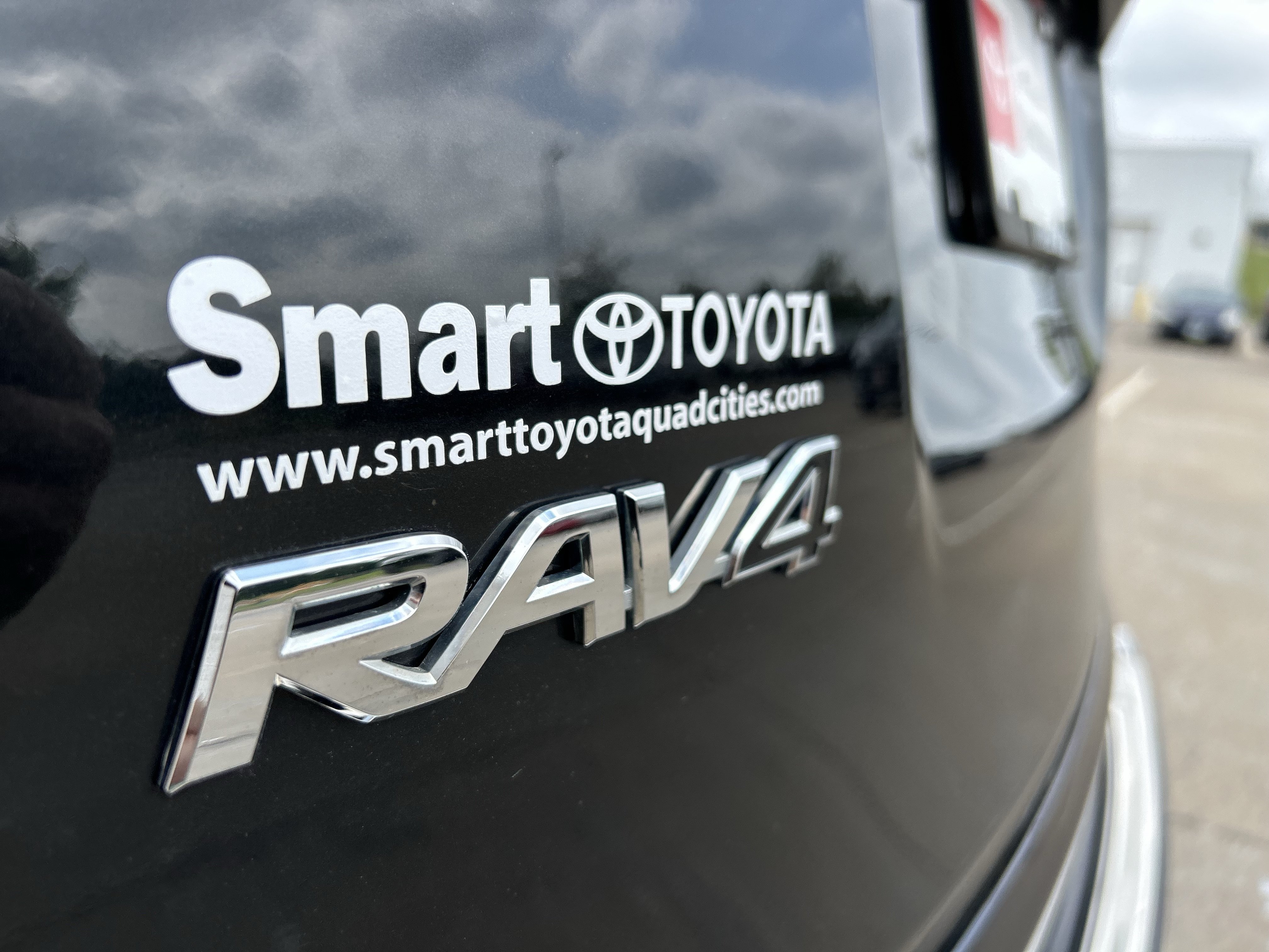 Certified 2018 Toyota RAV4 Limited w/ Advanced Technology Package AWD/4WD image 24