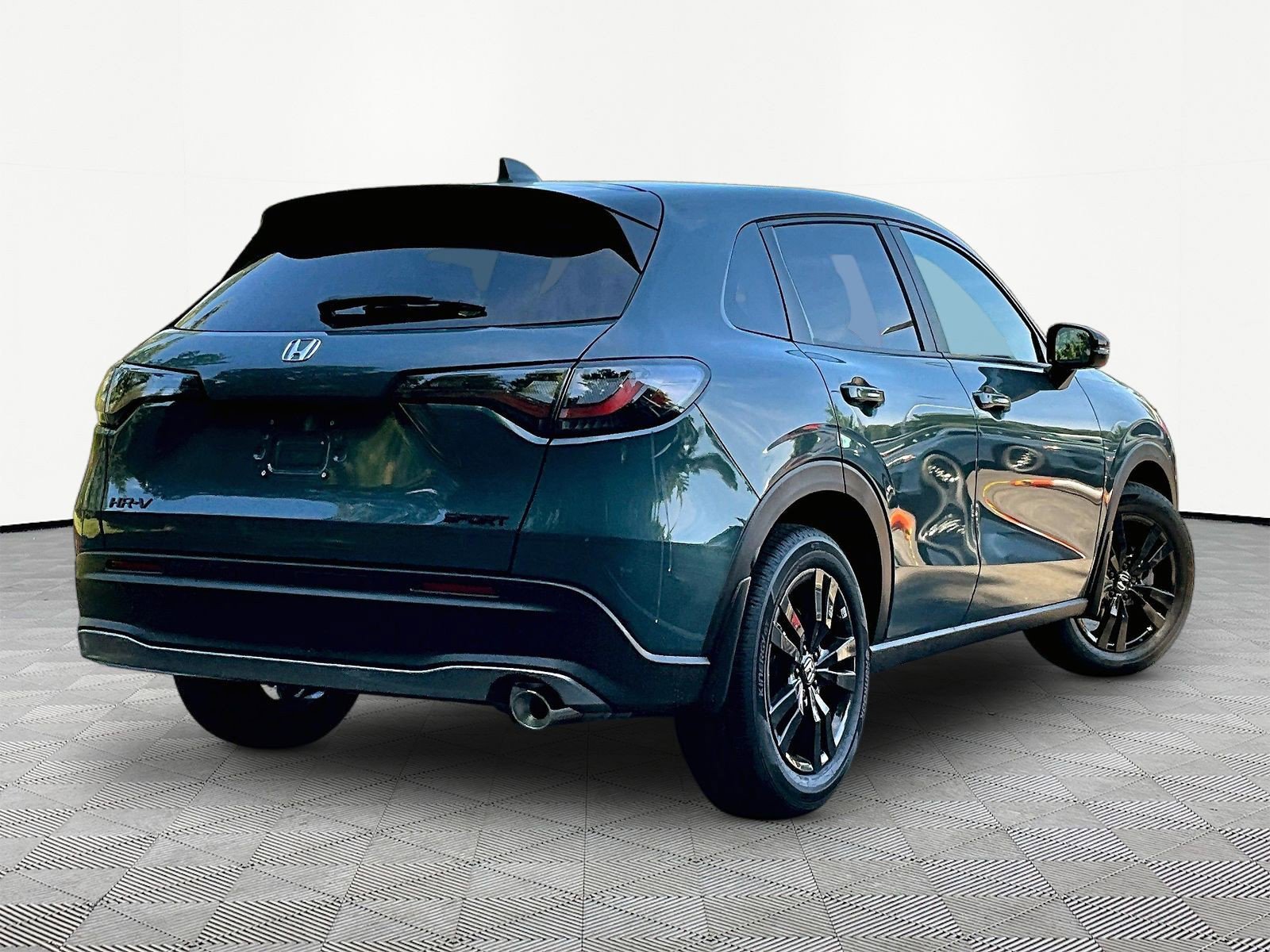 New 2027 Honda HR-V Sport image 7