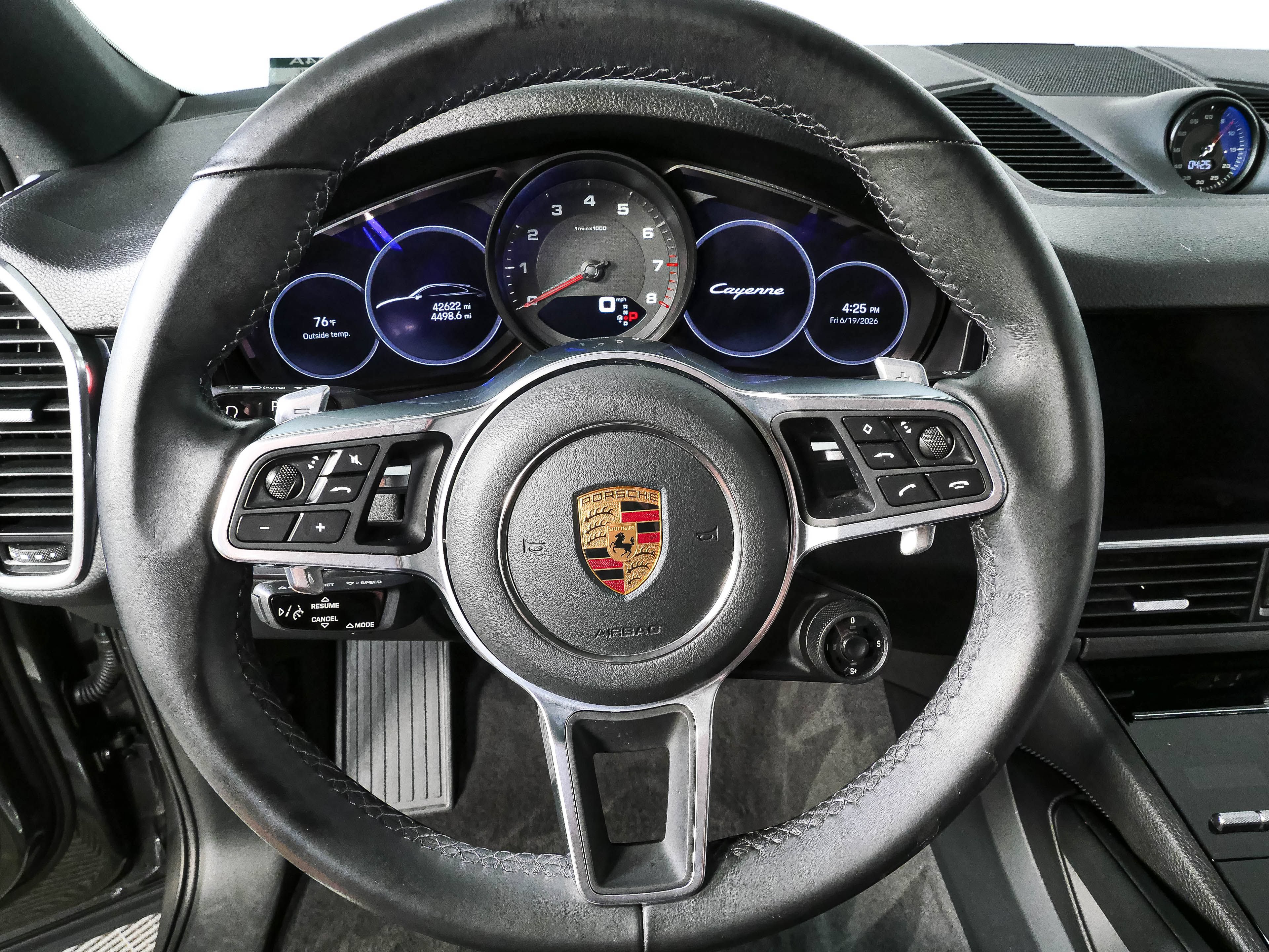 Certified 2022 Porsche Cayenne Coupe AWD/4WD image 10