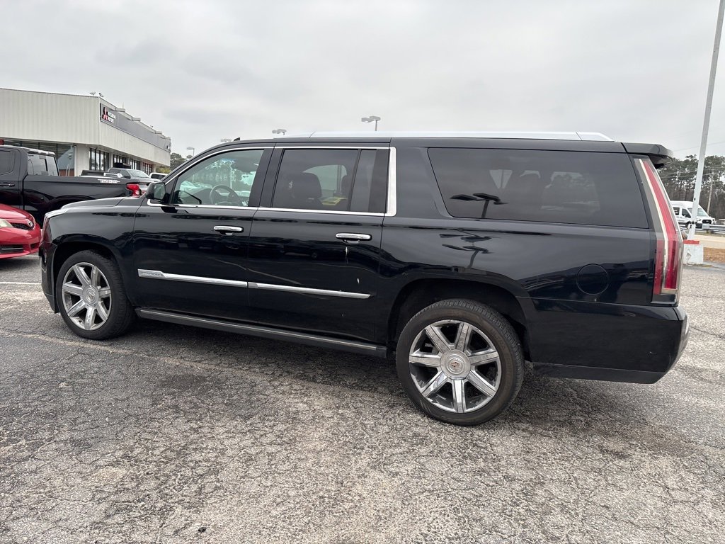 Used 2015 Cadillac Escalade ESV Premium image 4
