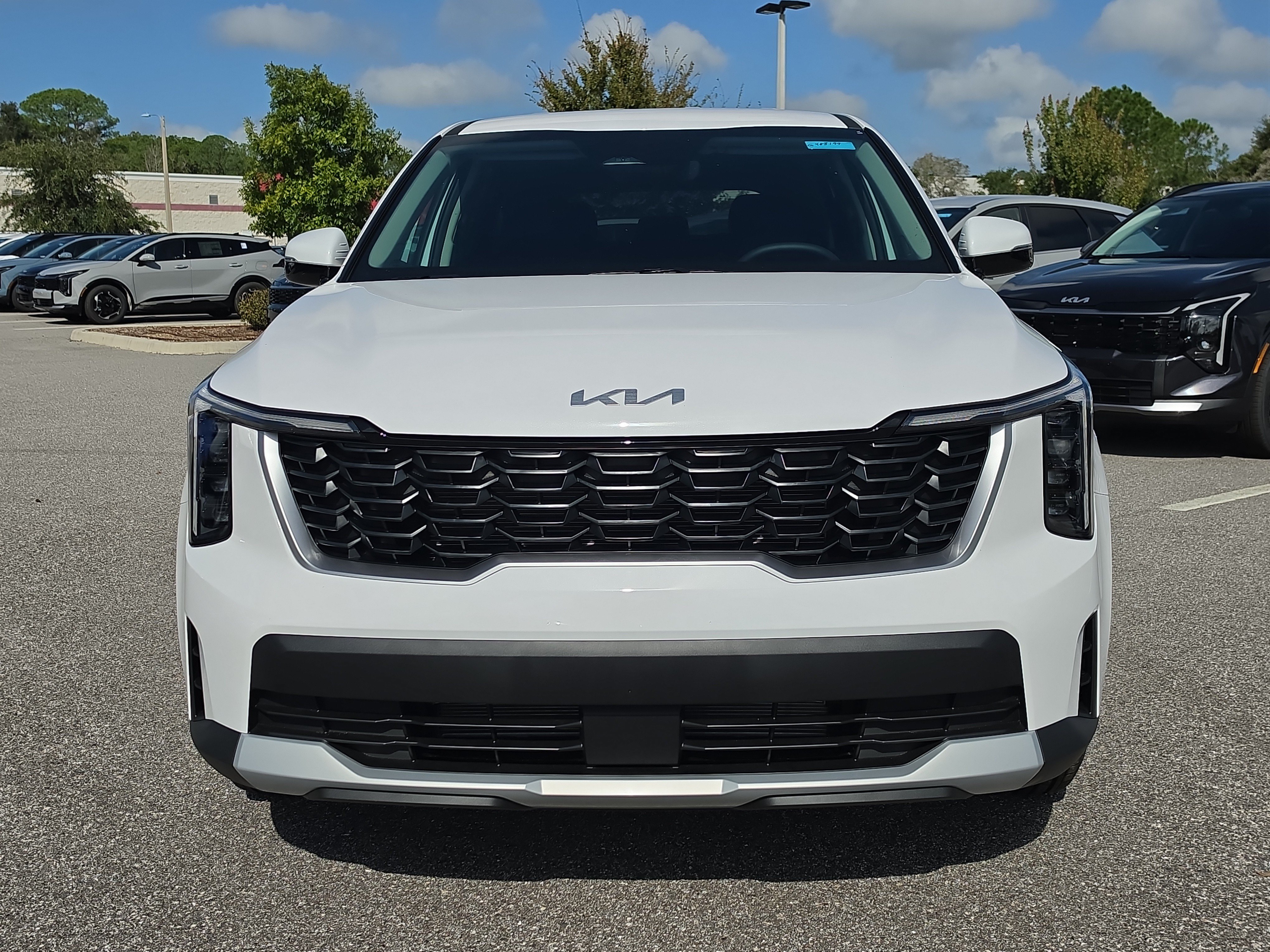 New 2026 Kia Sorento LX FWD image 3