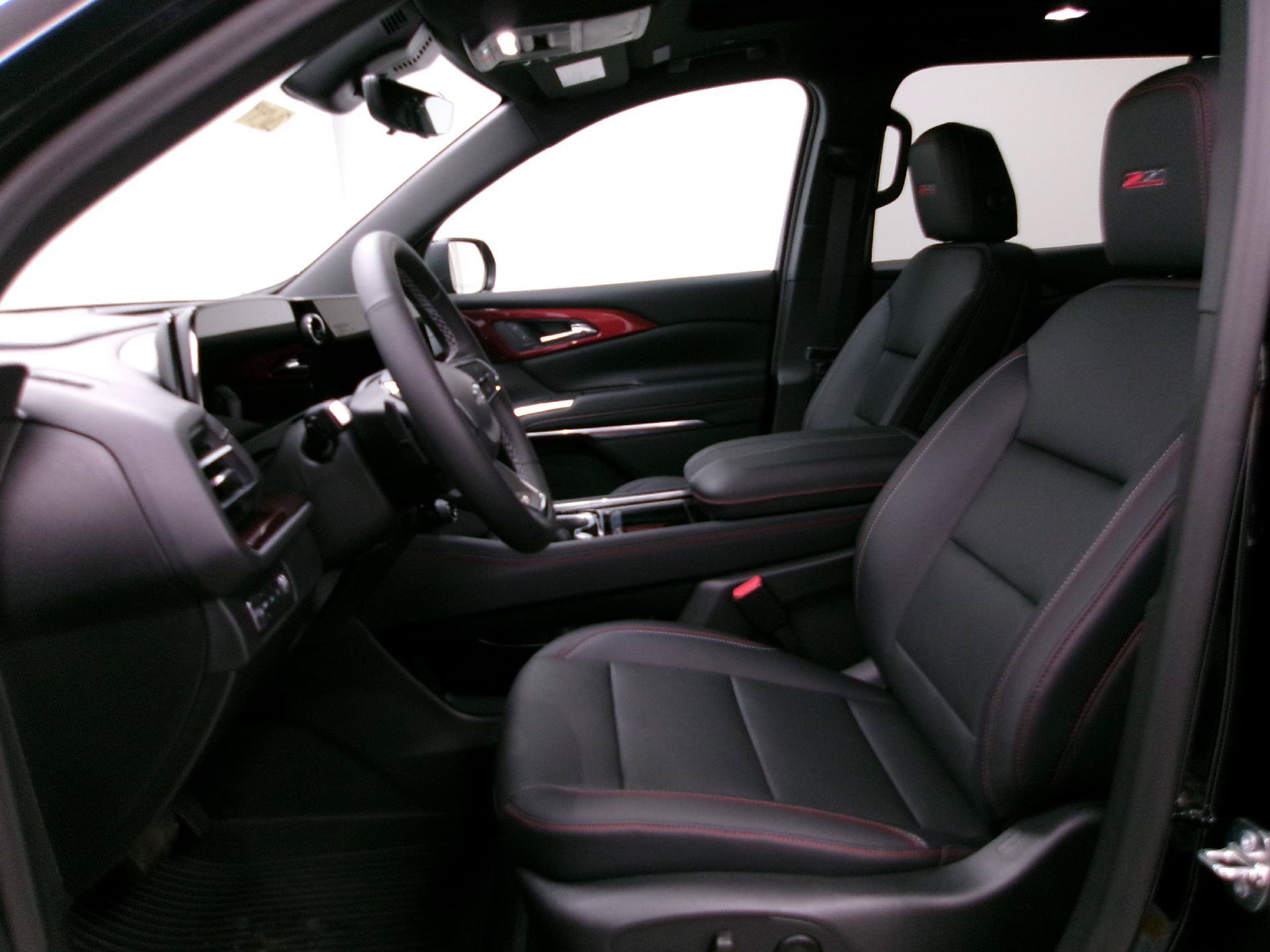 New 2026 Chevrolet Traverse Z71 AWD/4WD image 11