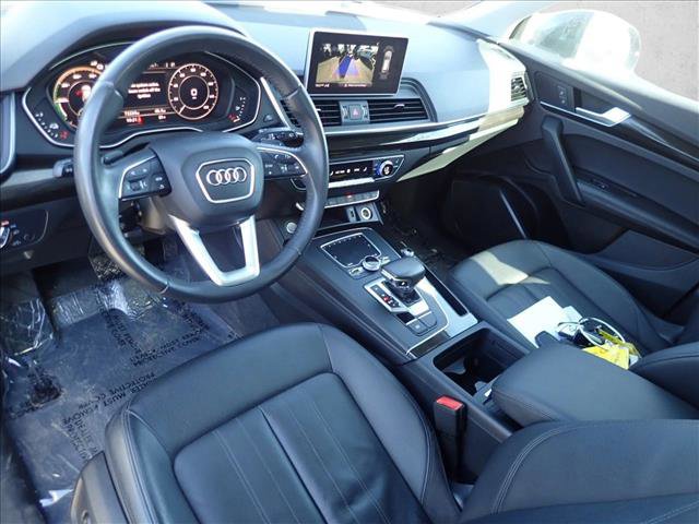 Used 2020 Audi Q5 e Premium Plus image 10