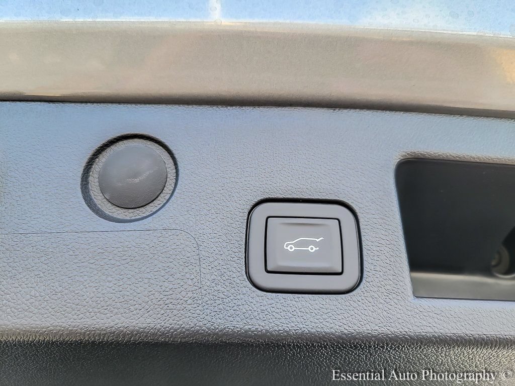 New 2026 GMC Terrain Elevation w/ Elevation Premium Package AWD/4WD image 18
