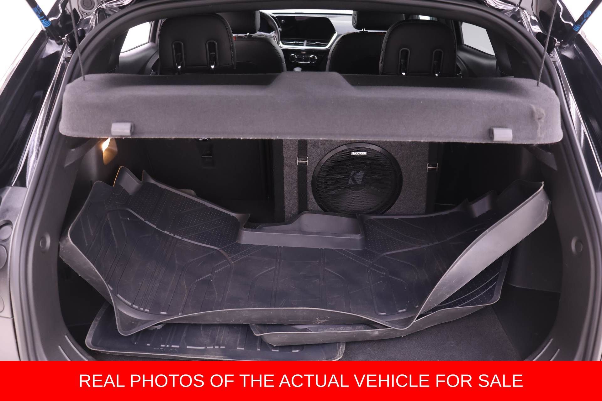 Used 2024 Chevrolet Trax RS w/ Sunroof Package image 14