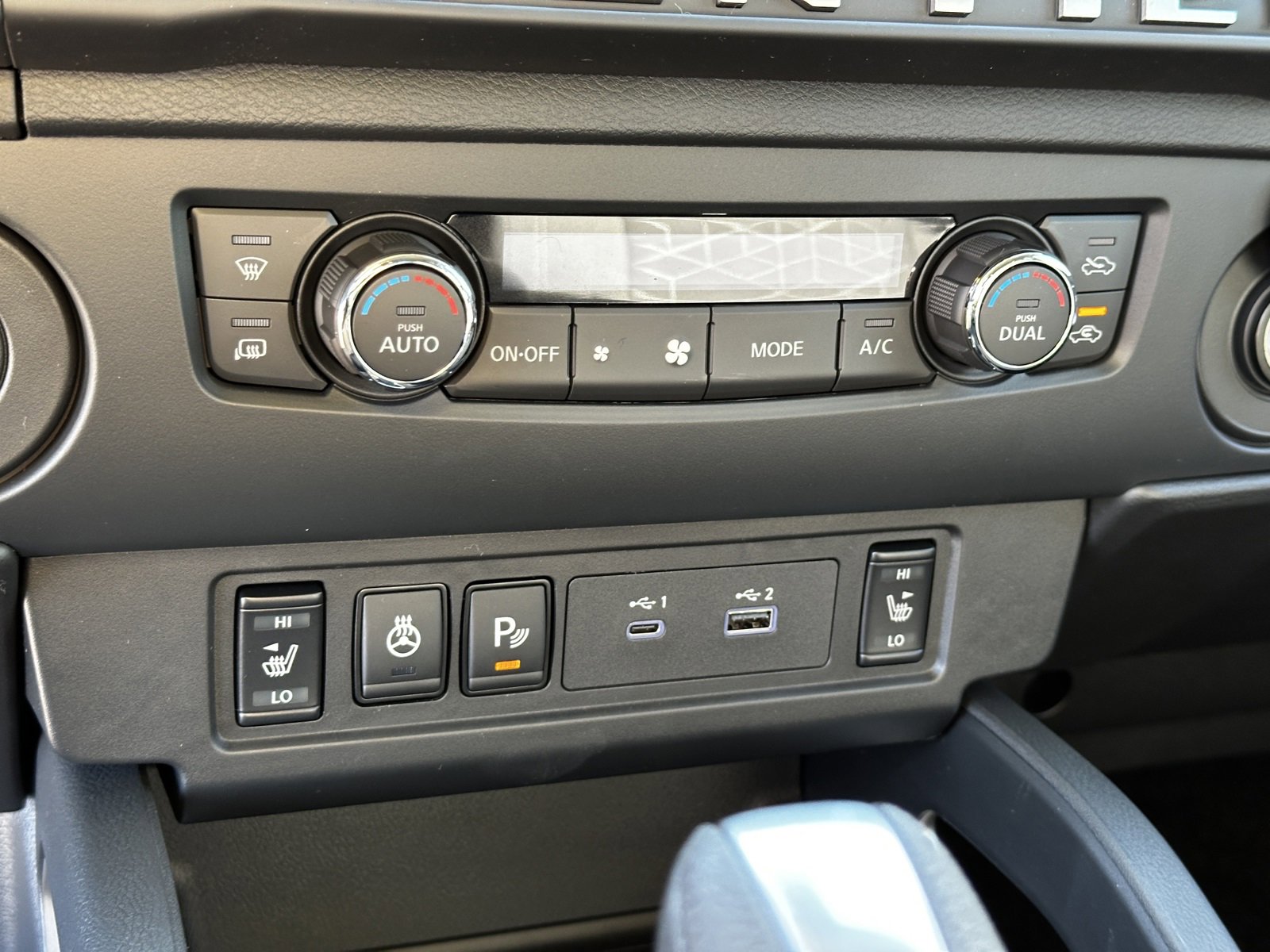 New 2026 Nissan Frontier SV w/ SV Convenience Package image 30