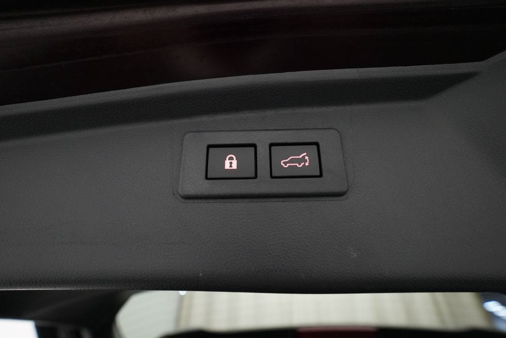 Used 2023 Subaru Outback Touring XT AWD/4WD image 15