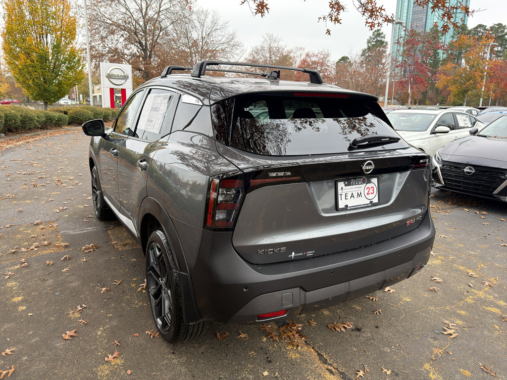 New 2026 Nissan Kicks SR w/ Cold Weather Package image 5