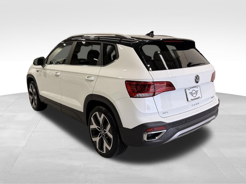Used 2023 Volkswagen Taos SEL AWD/4WD image 3