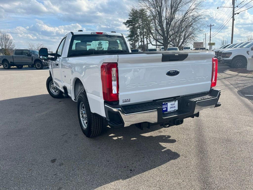 New 2026 Ford F250 XL w/ XL Driver Assist Package RWD image 4