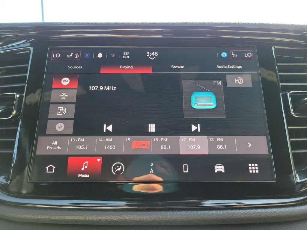 Used 2024 Dodge Durango GT image 32