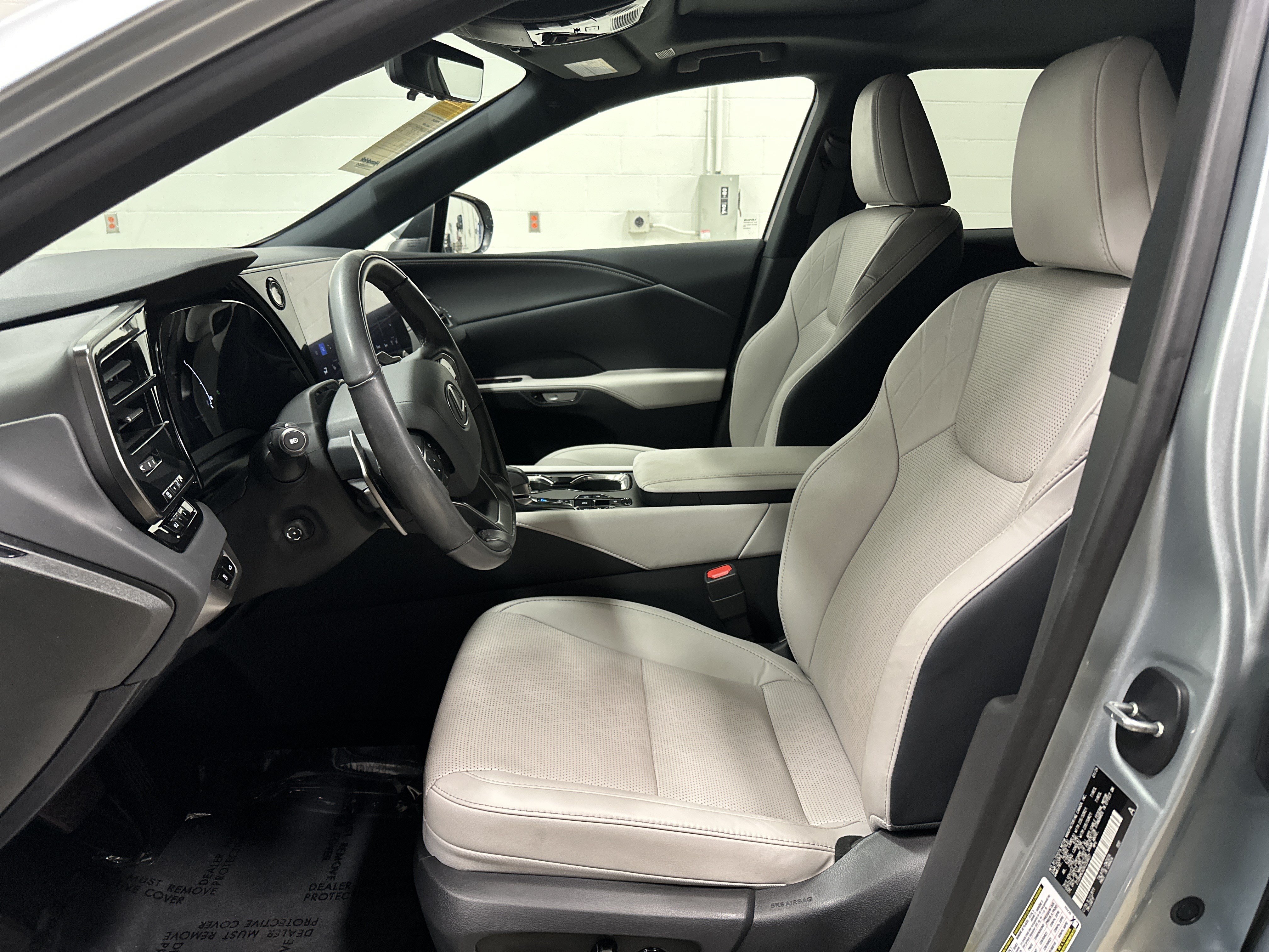 Certified 2024 Lexus RX 350 Premium Plus w/ Convenience Package AWD/4WD image 16