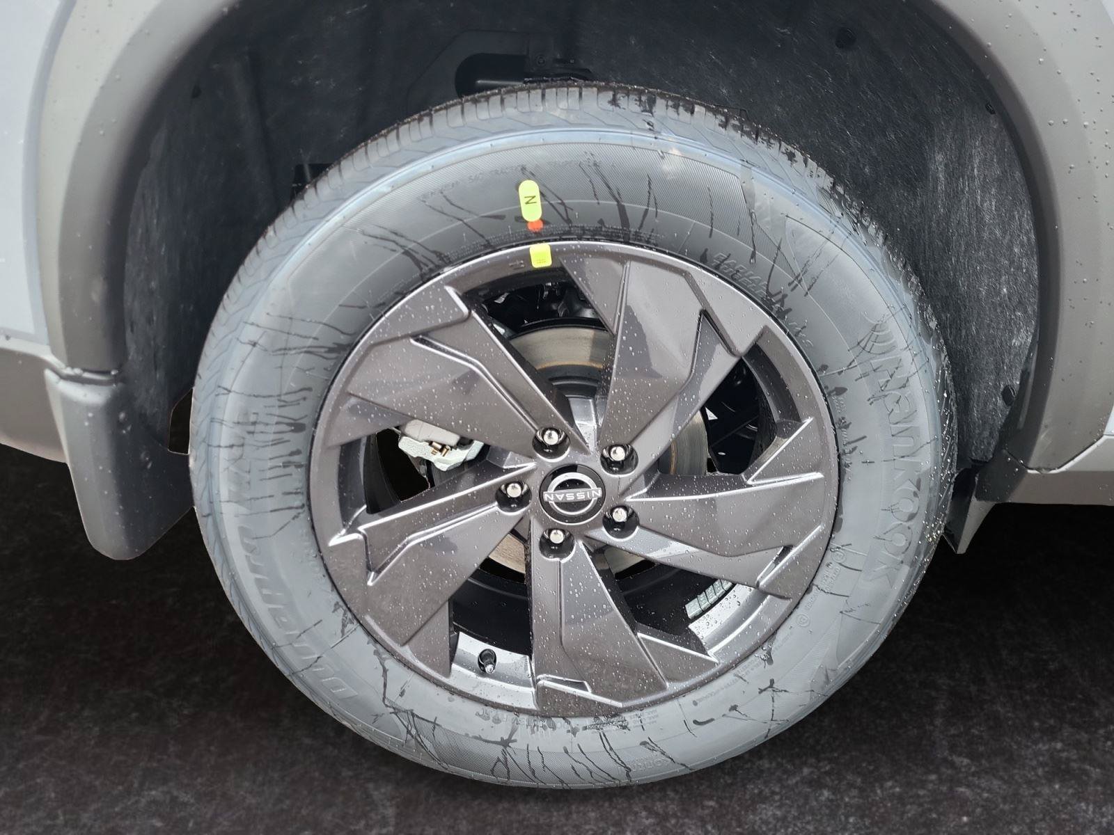 New 2026 Nissan Rogue SV w/ Cold Weather Package AWD/4WD image 28