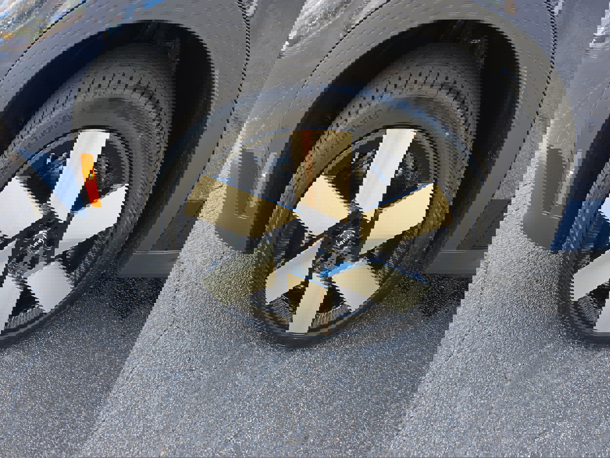 Certified 2025 MINI Cooper Countryman S w/ Comfort Package Max image 8