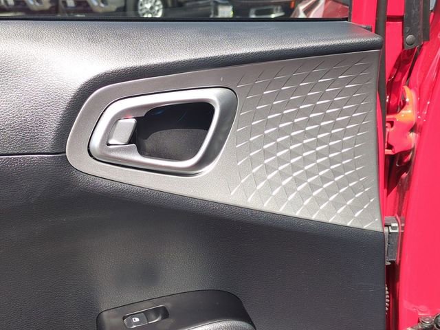 Used 2023 Kia Soul LX w/ LX Technology Package image 29