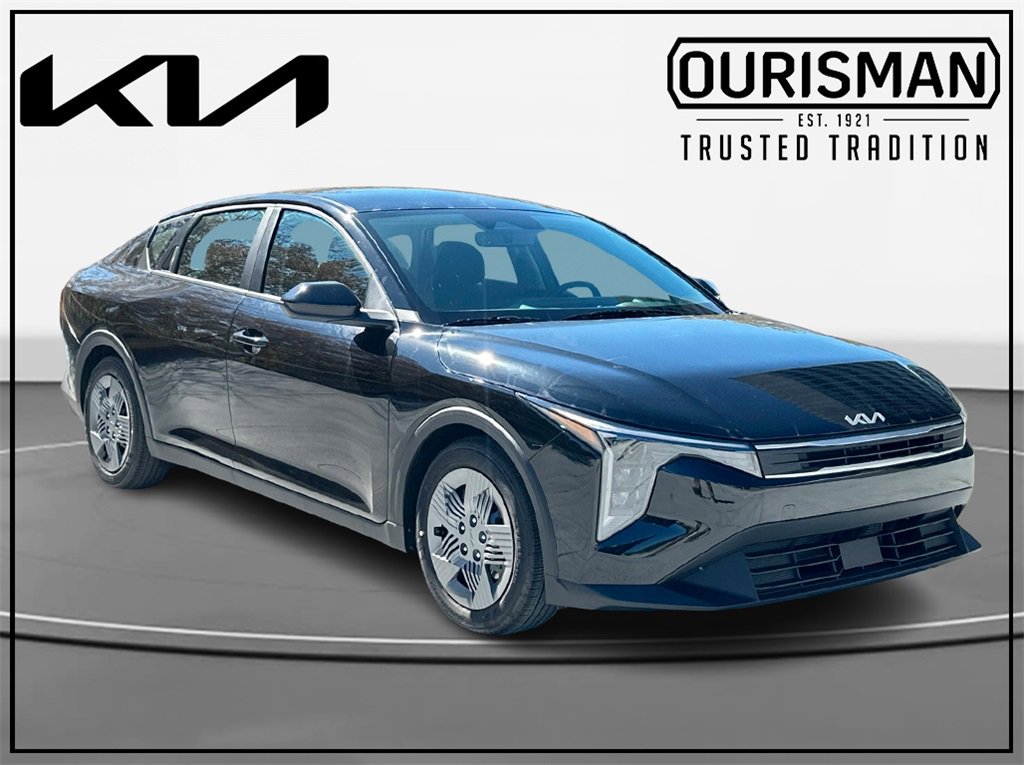 New 2025 Kia K4 LX image 1