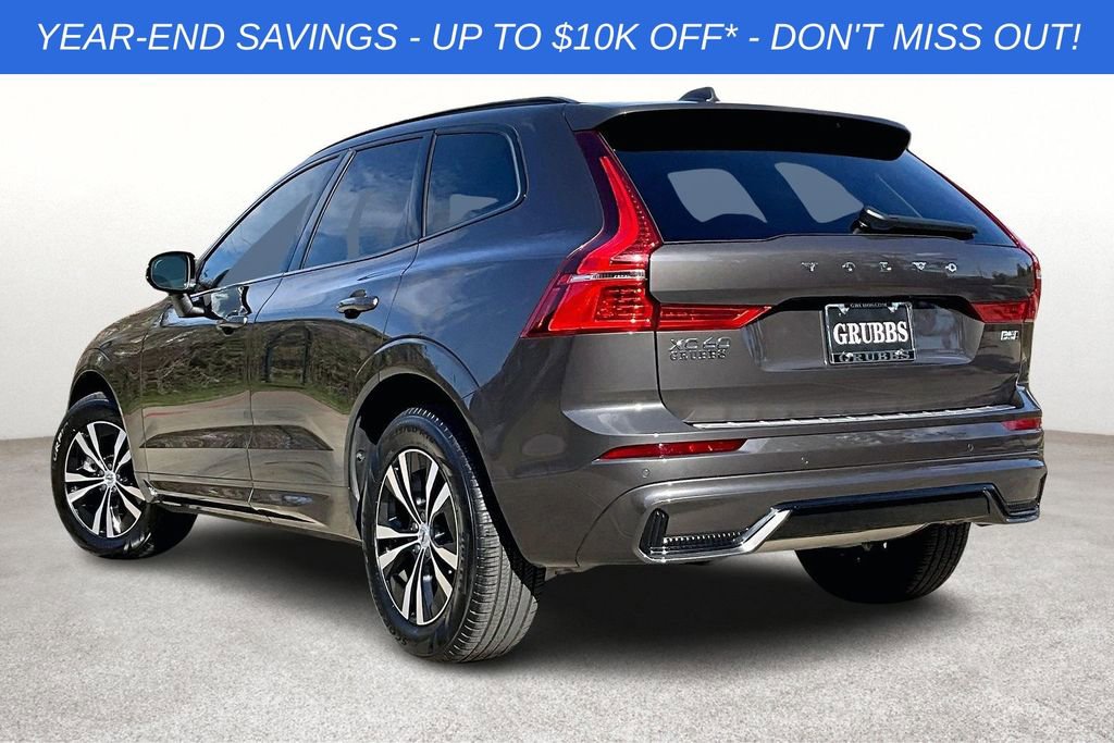 Used 2025 Volvo XC60 B5 Core w/ Protection Package Premier AWD/4WD image 17