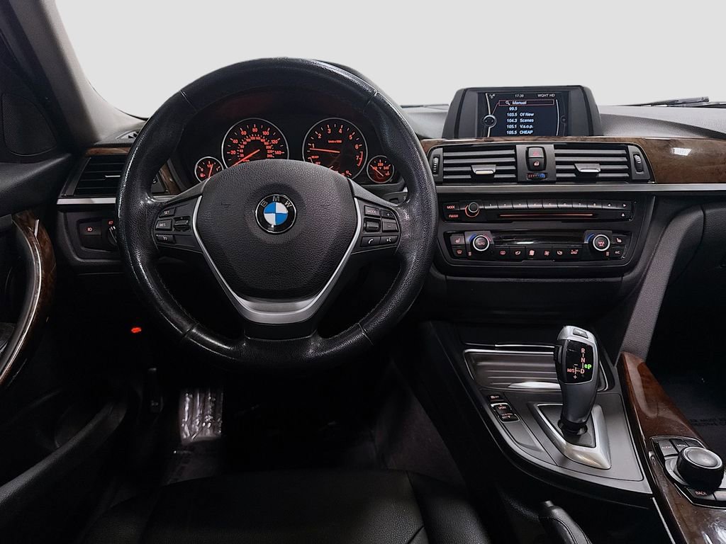 Used 2014 BMW 328i xDrive 328i xDrive image 25