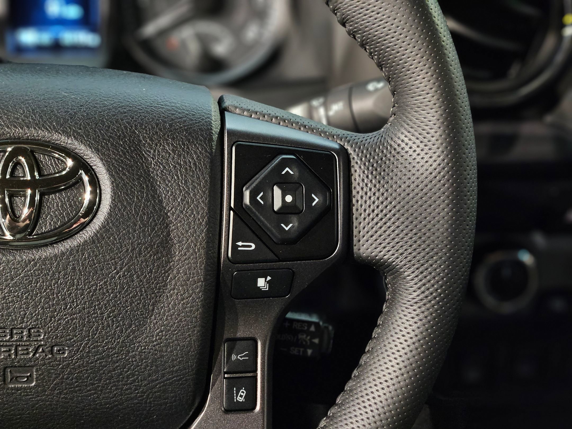 Used 2022 Toyota Tacoma TRD Sport image 28