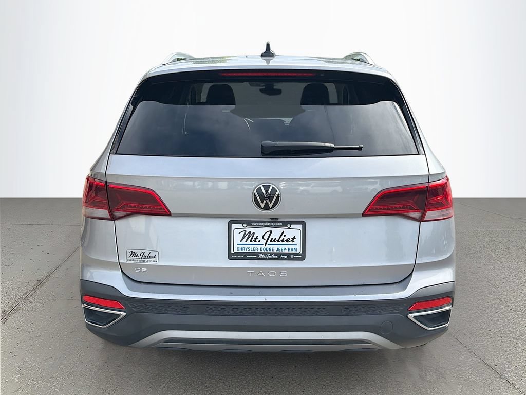 Used 2024 Volkswagen Taos SE FWD image 5