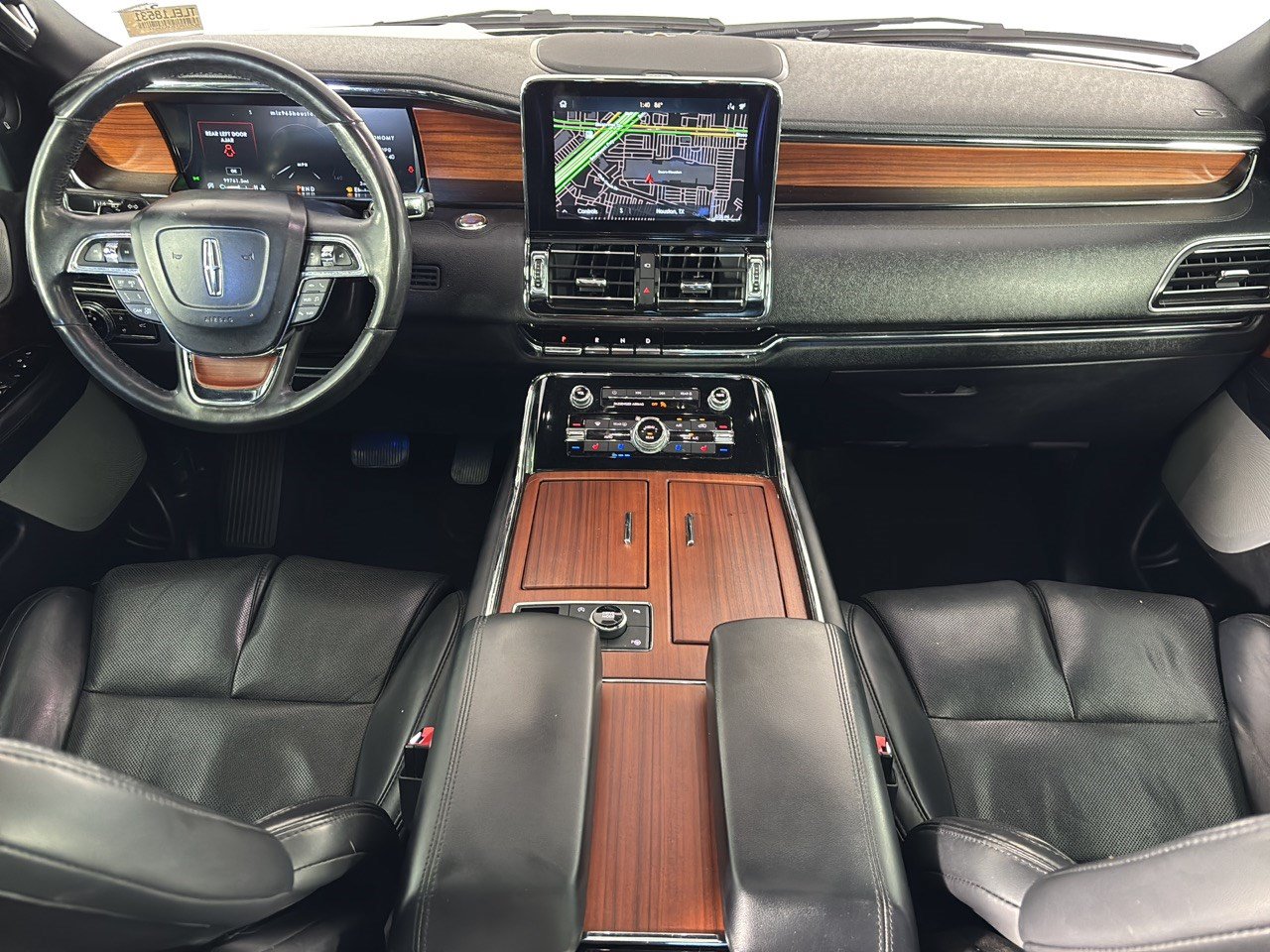 Used 2020 Lincoln Navigator Reserve w/ Equipment Group 208A Reserve RWD image 17