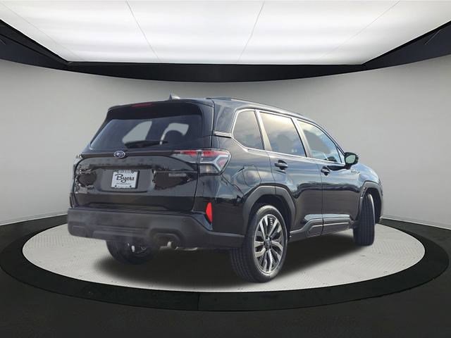 New 2025 Subaru Forester Touring image 7