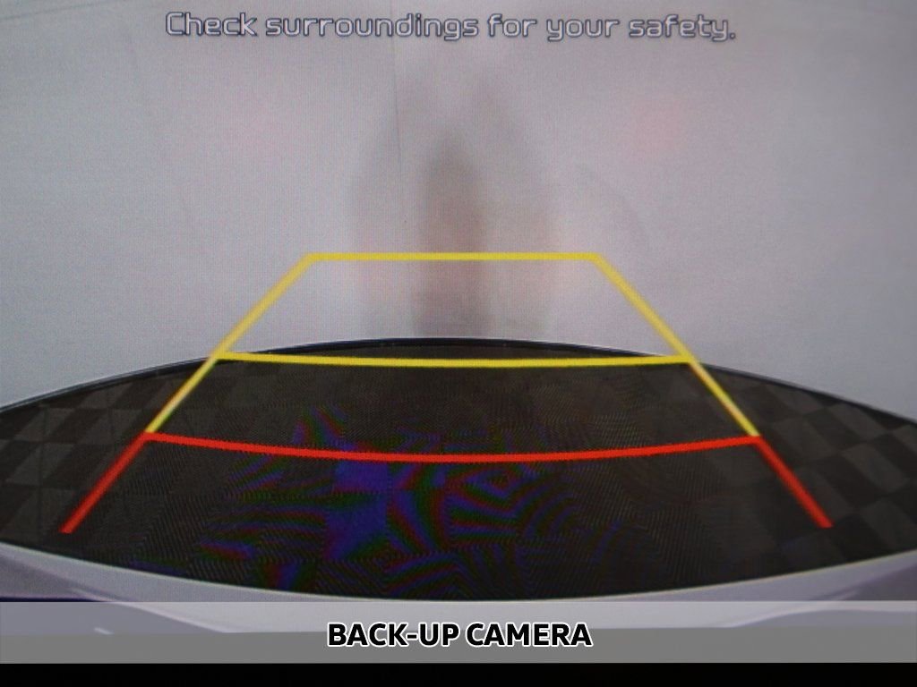 Used 2024 Kia Carnival LX image 5