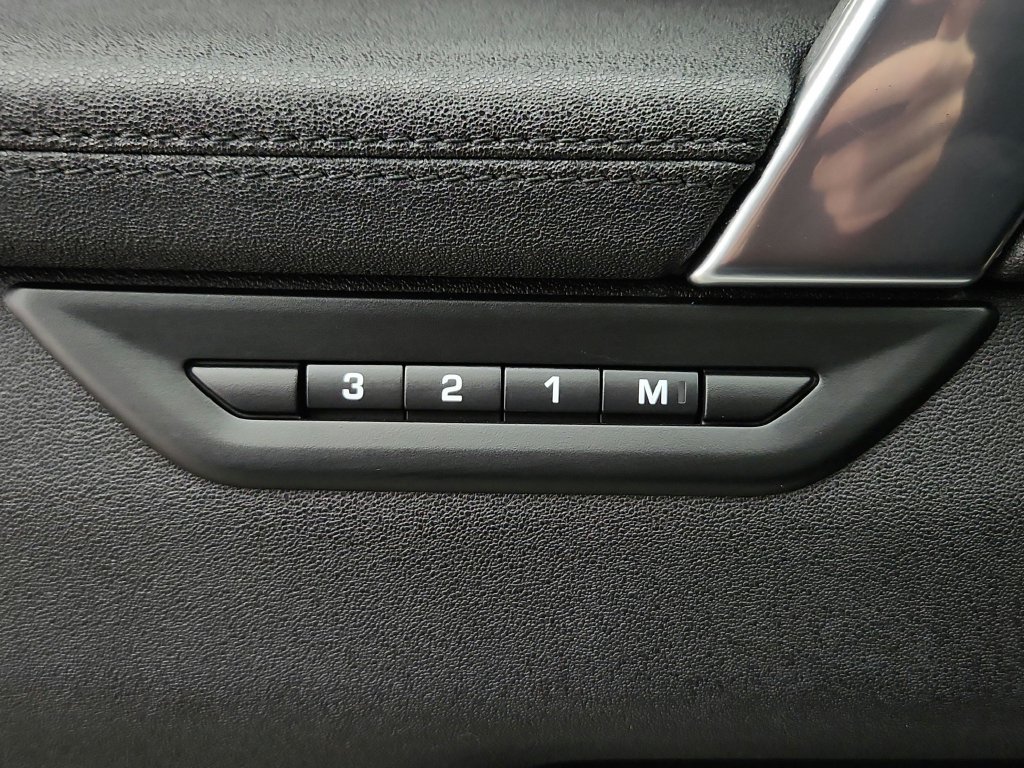 Used 2020 Land Rover Discovery Sport S AWD/4WD image 21