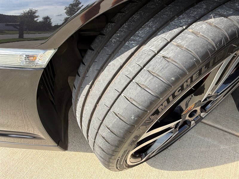Used 2011 Porsche 911 Turbo AWD/4WD image 77