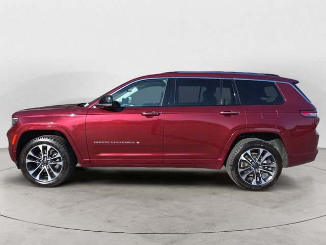Used 2021 Jeep Grand Cherokee L Overland w/ Advanced Protech Group III AWD/4WD image 2