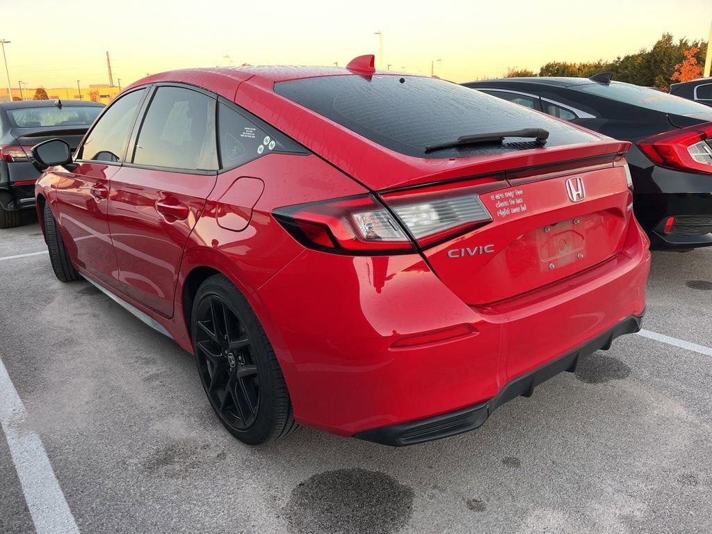 Used 2023 Honda Civic Sport image 4