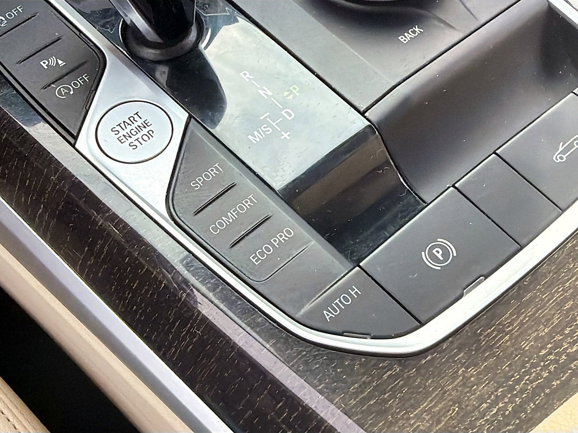 Used 2023 BMW 430i Convertible w/ Convenience Package image 30