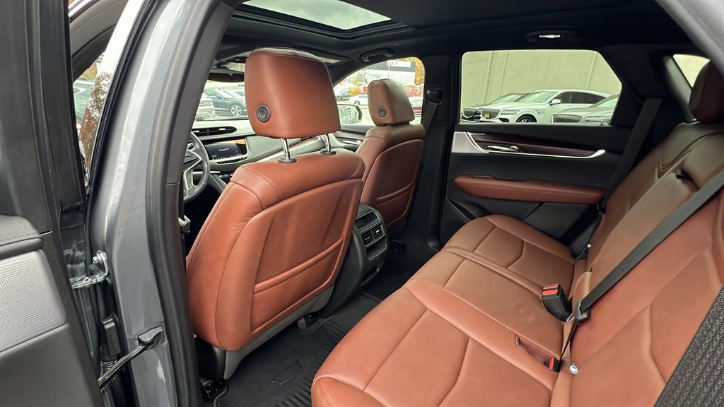 Used 2022 Cadillac XT5 Premium Luxury image 36