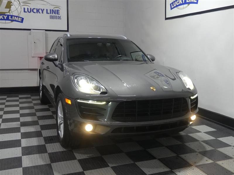 Used 2016 Porsche Macan S AWD/4WD image 4