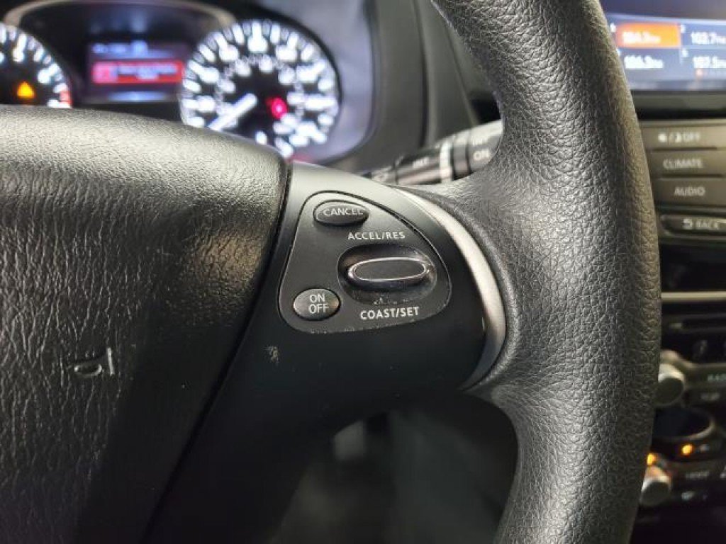 Used 2019 Nissan Pathfinder S AWD/4WD image 20