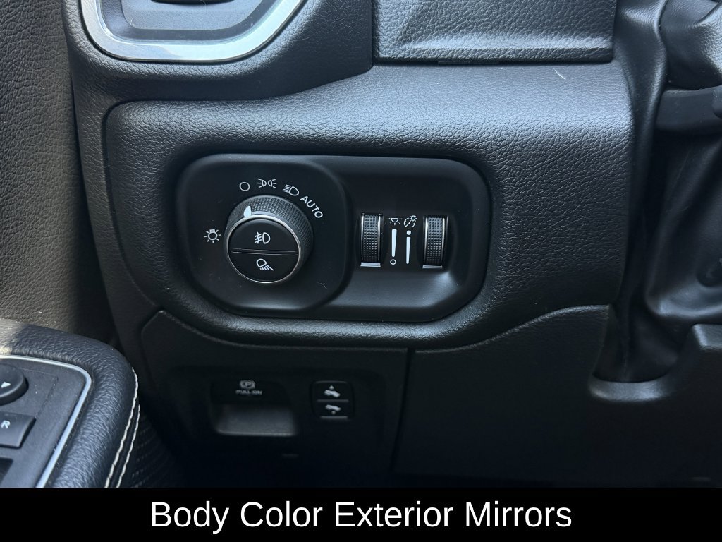 Used 2024 RAM 1500 Laramie AWD/4WD image 25