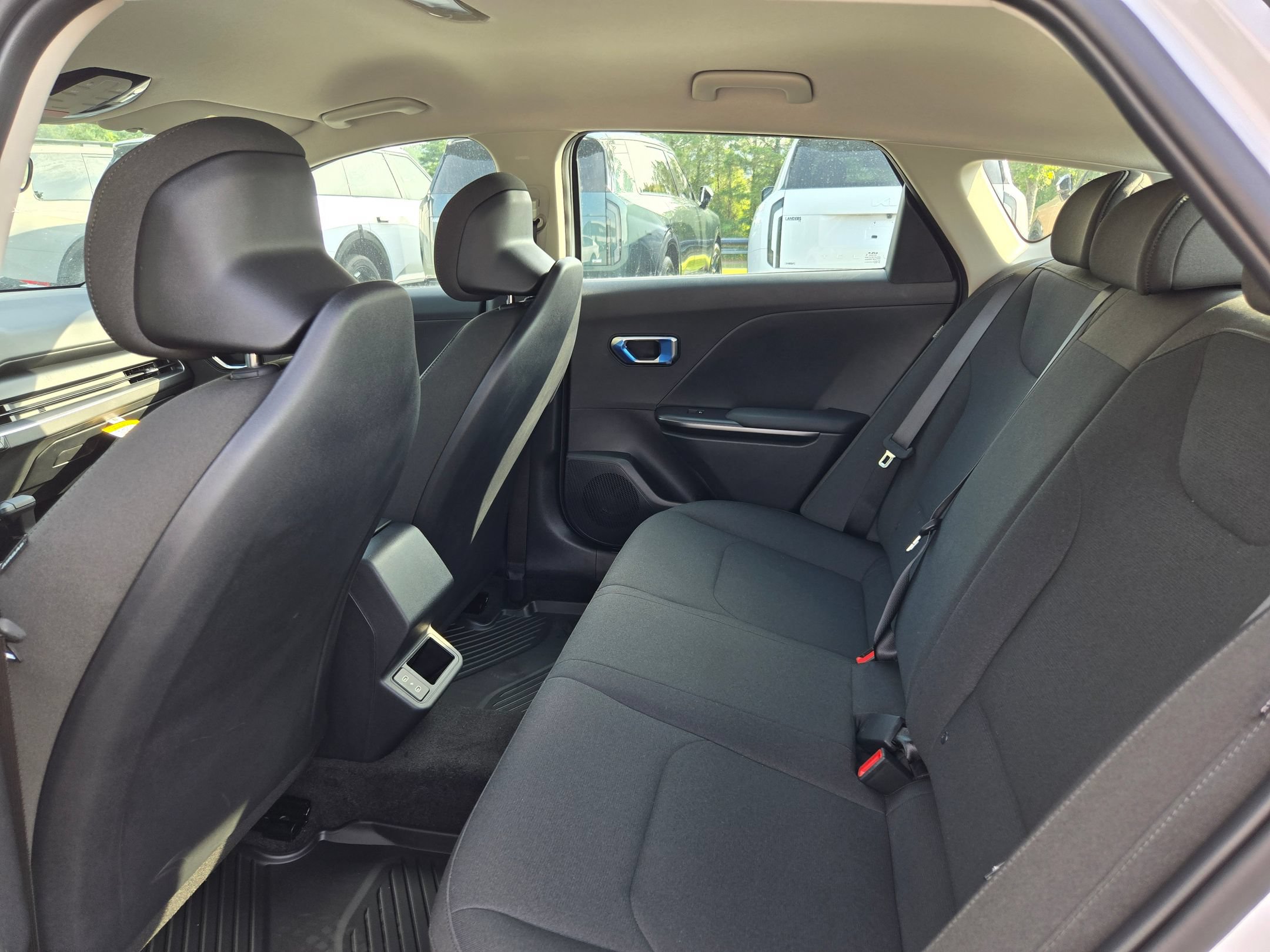 New 2026 Kia K4 FWD image 31