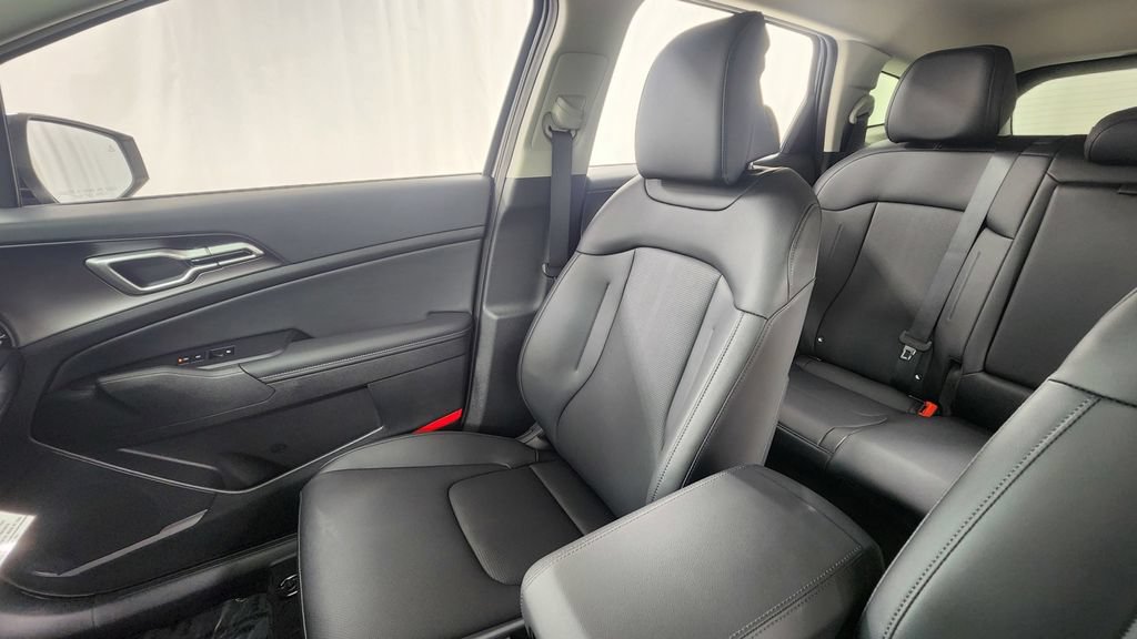 New 2027 Kia Sportage EX AWD/4WD image 13