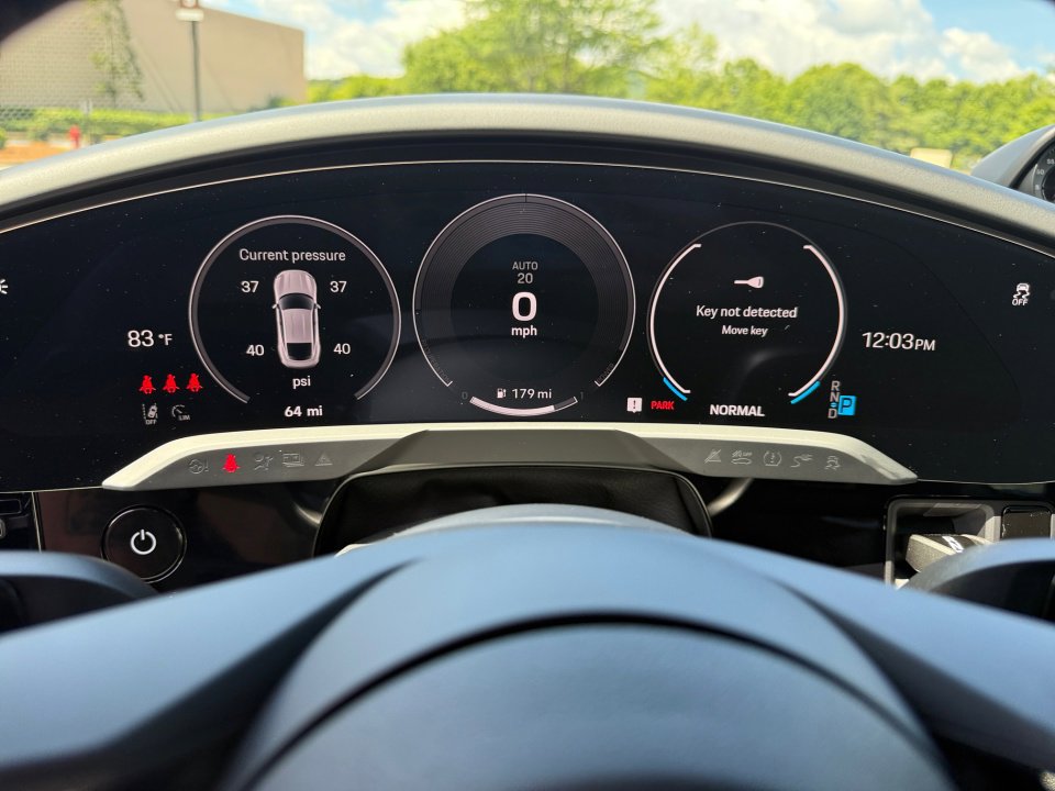 New 2025 Porsche Taycan image 4