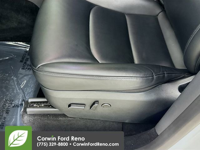Used 2023 Tesla Model Y Long Range image 18