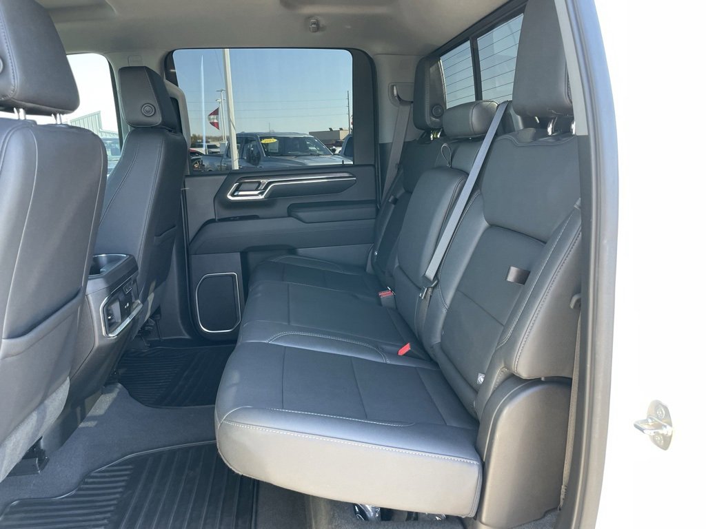 Used 2024 Chevrolet Silverado 3500 LTZ w/ LTZ Plus Package image 8