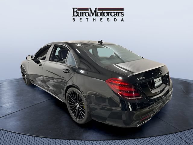 Used 2020 Mercedes-Benz S 560 Sedan image 3