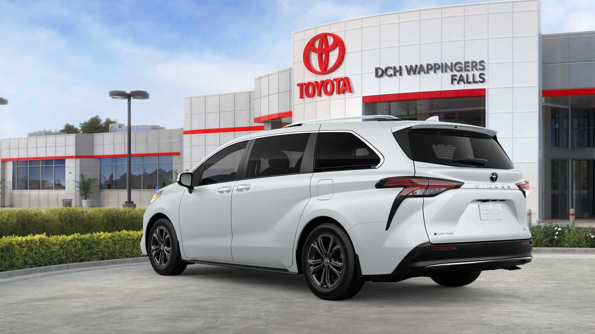 New 2026 Toyota Sienna Platinum AWD/4WD image 27
