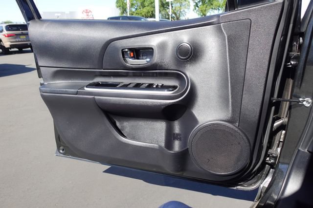 Certified 2016 Toyota Prius C Three image 22