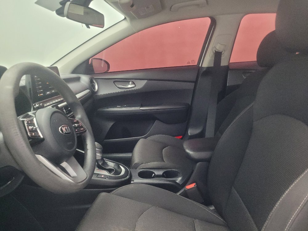 Used 2019 Kia Forte LXS FWD image 17