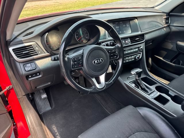 Used 2018 Kia Optima S w/ Panoramic Sunroof Package FWD image 14
