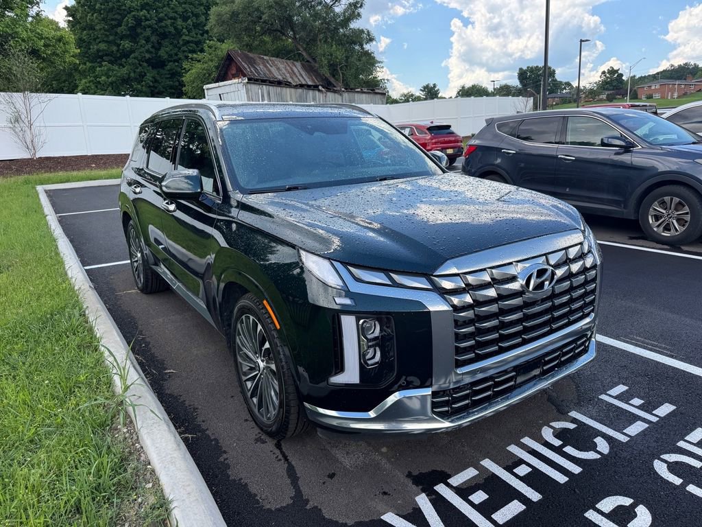 Used 2023 Hyundai Palisade Calligraphy w/ Cargo Package AWD/4WD image 8
