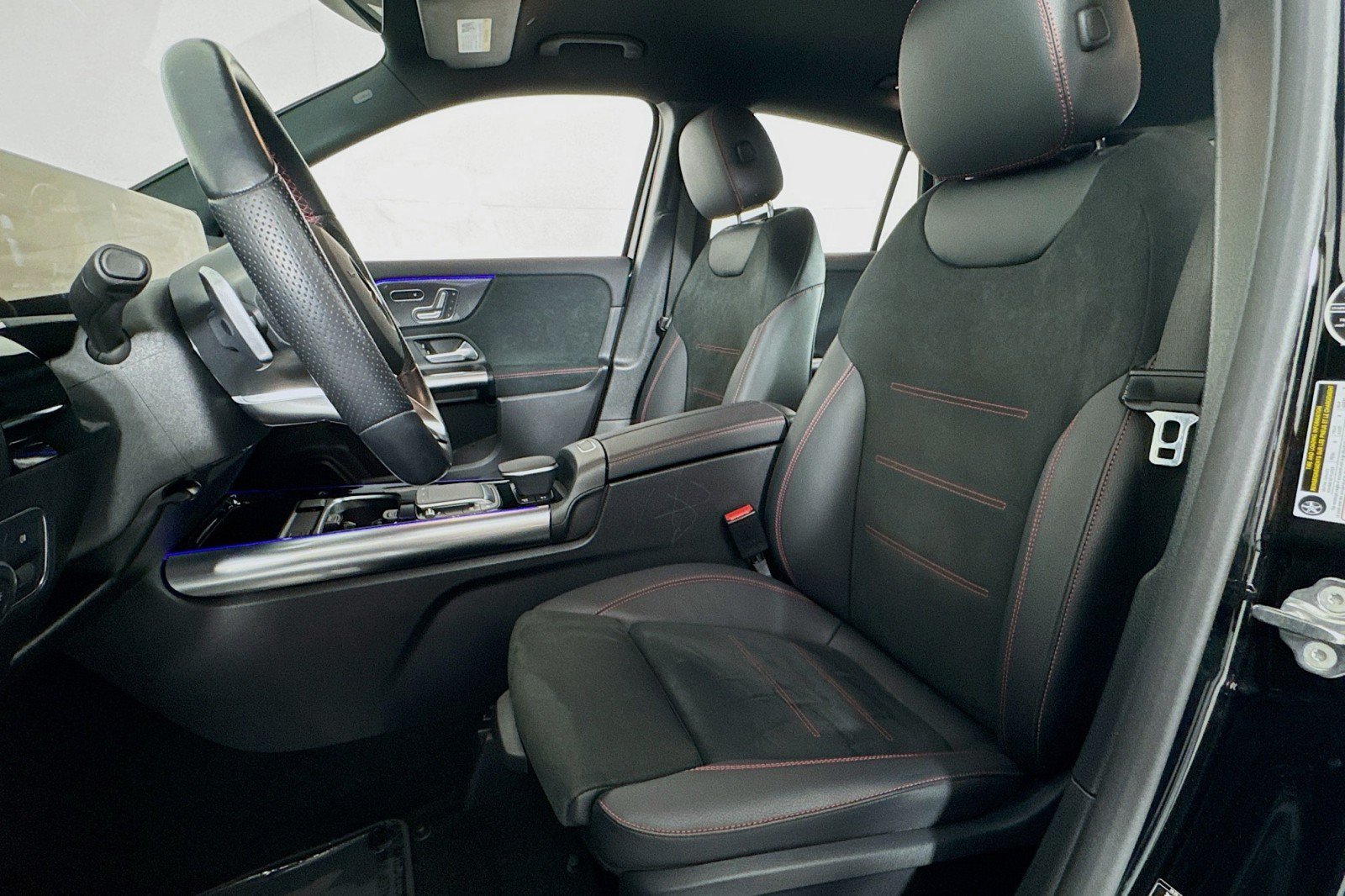 Certified 2023 Mercedes-Benz GLA 45 AMG 4MATIC image 18